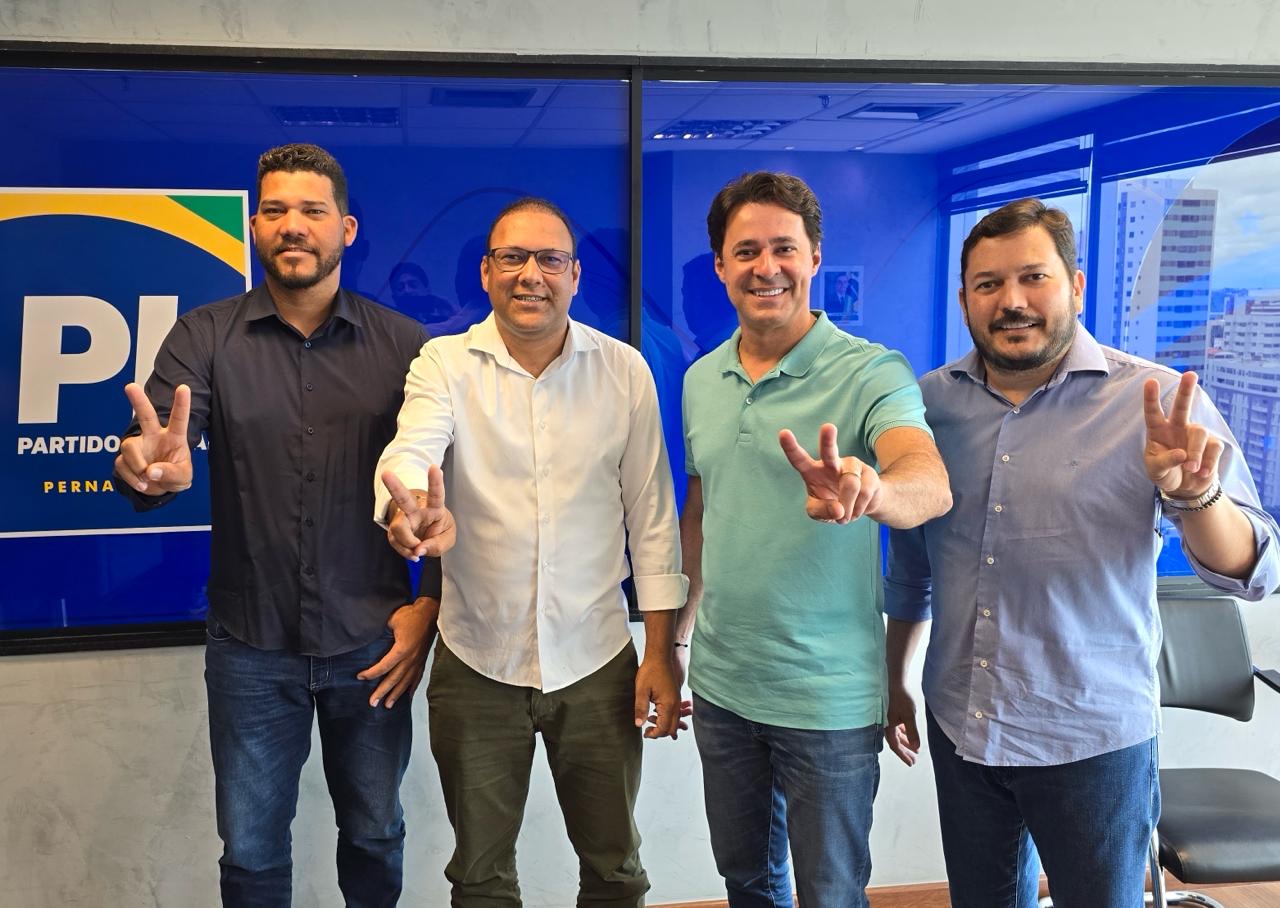 Vice-prefeito de Paulista se filia ao partido de Bolsonaro