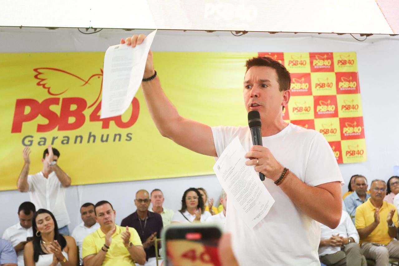 Carreras solicita a Lula construção de um novo hospital em Garanhuns