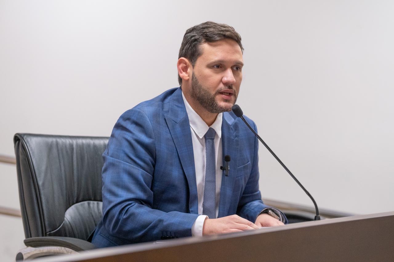 Gilmar Júnior sai em defesa do Hospital Jesus Nazareno, em Caruaru