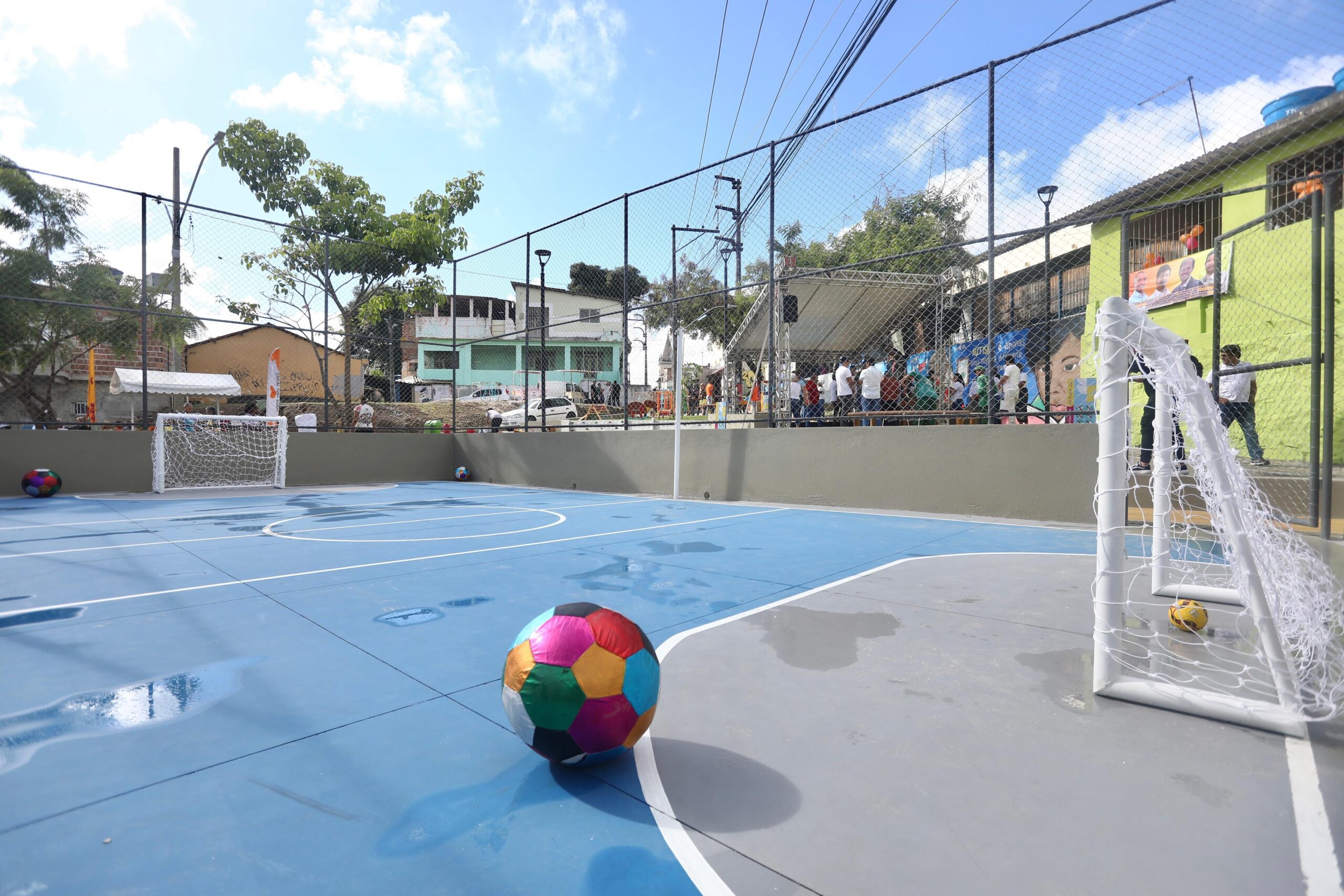 João Campos entrega a sexta Praça da Infância no Recife