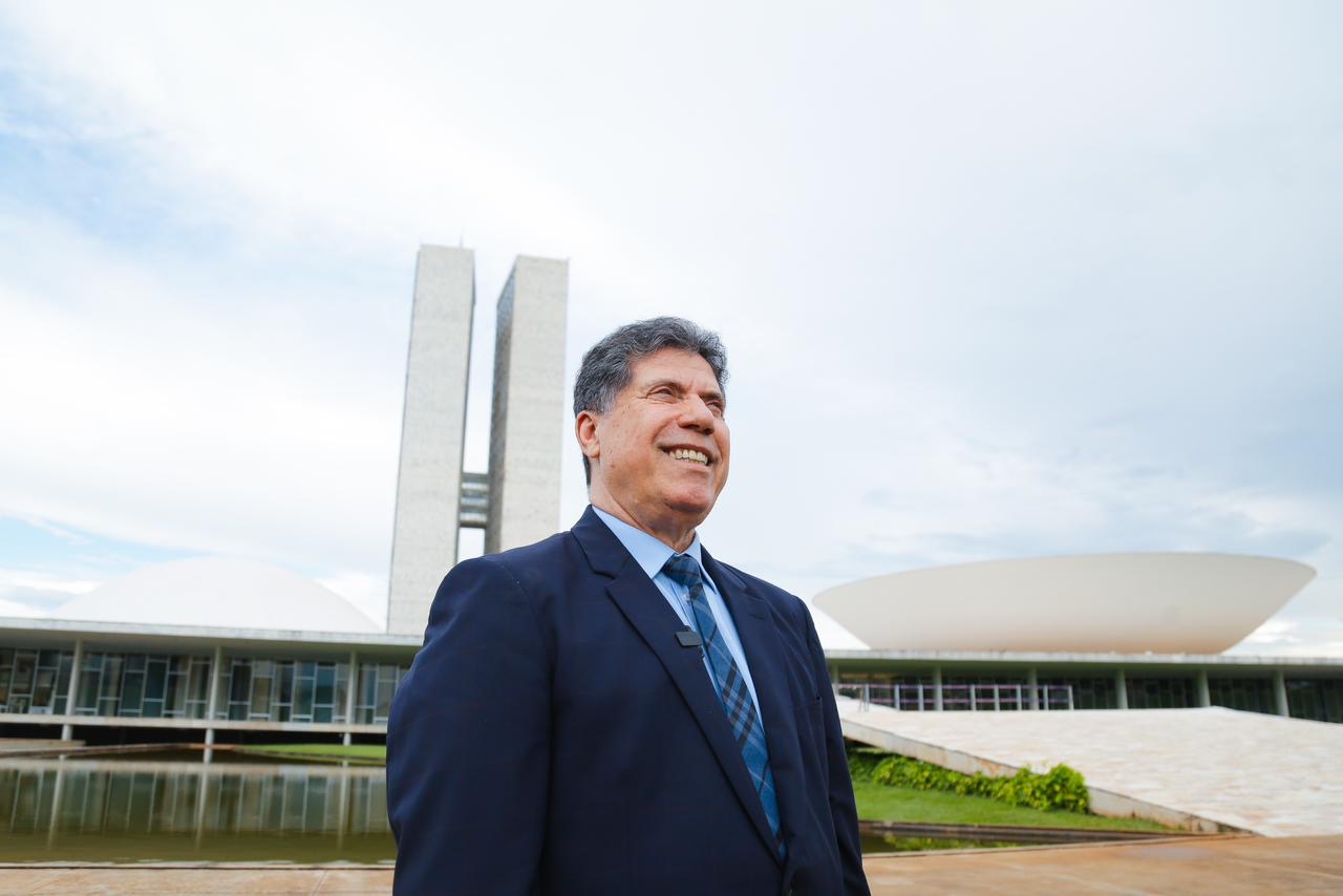 Lula Cabral cumpre agenda intensa na Capital Federal