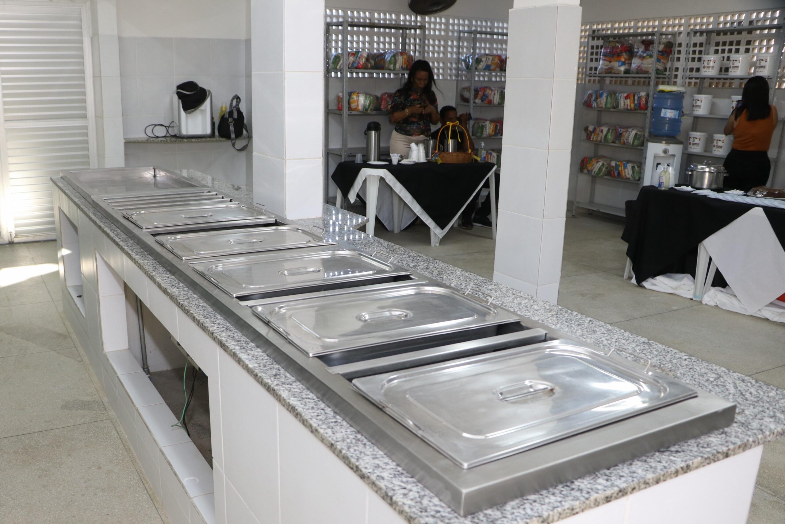 Yves Ribeiro inaugura Cozinha Comunitária em Paulista 