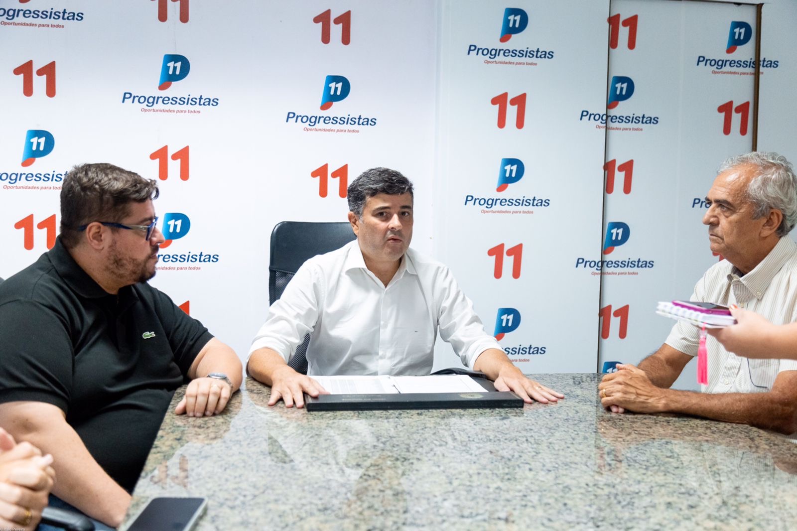 Em Santa Cruz, Robson Ferreira recebe total apoio de lideranças do PP