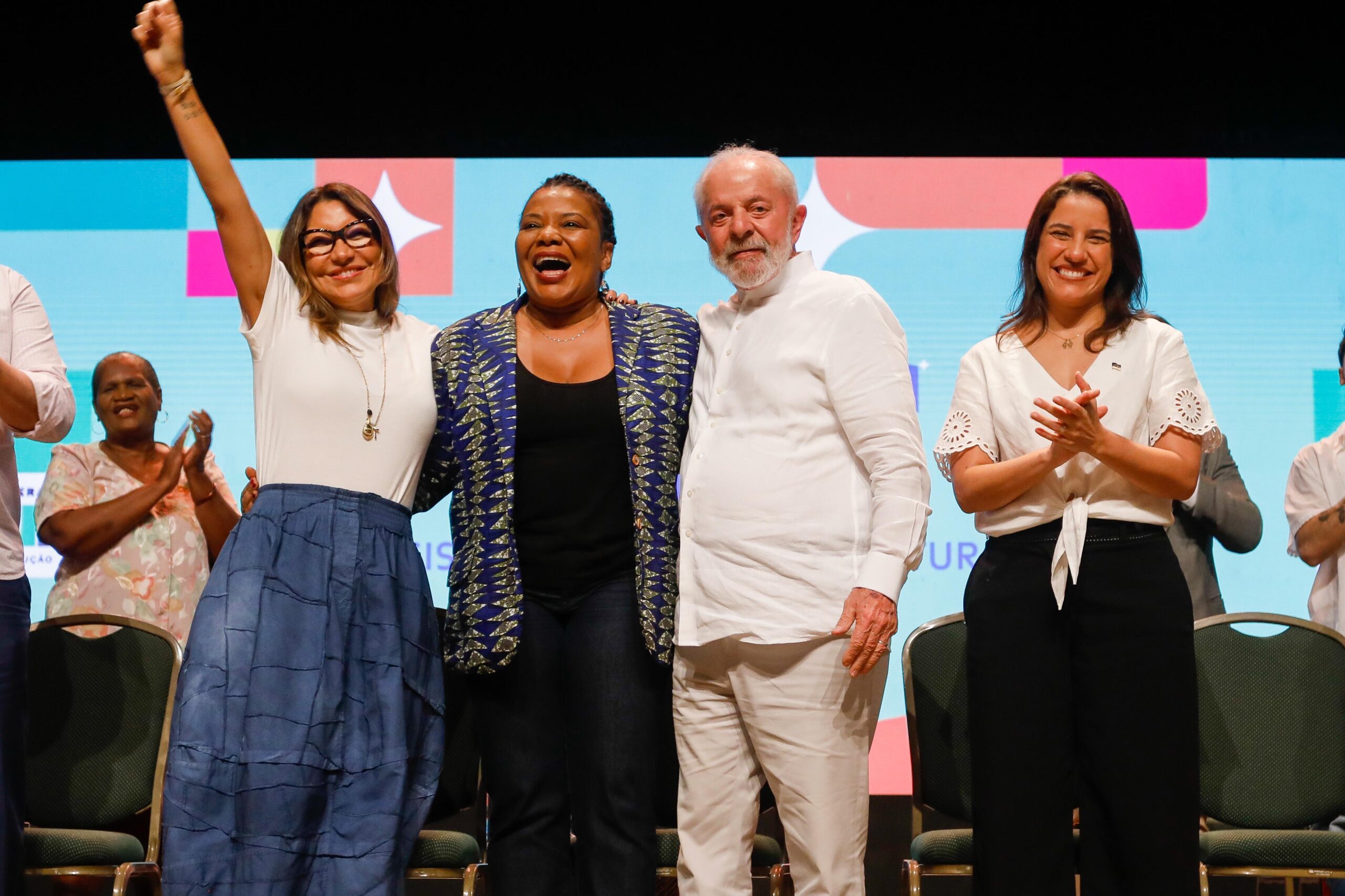 Raquel Lyra participa da sanção do Sistema Nacional de Cultura