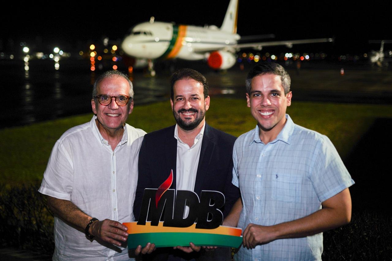 Prefeito de Bodocó assina ficha de filiação ao MDB