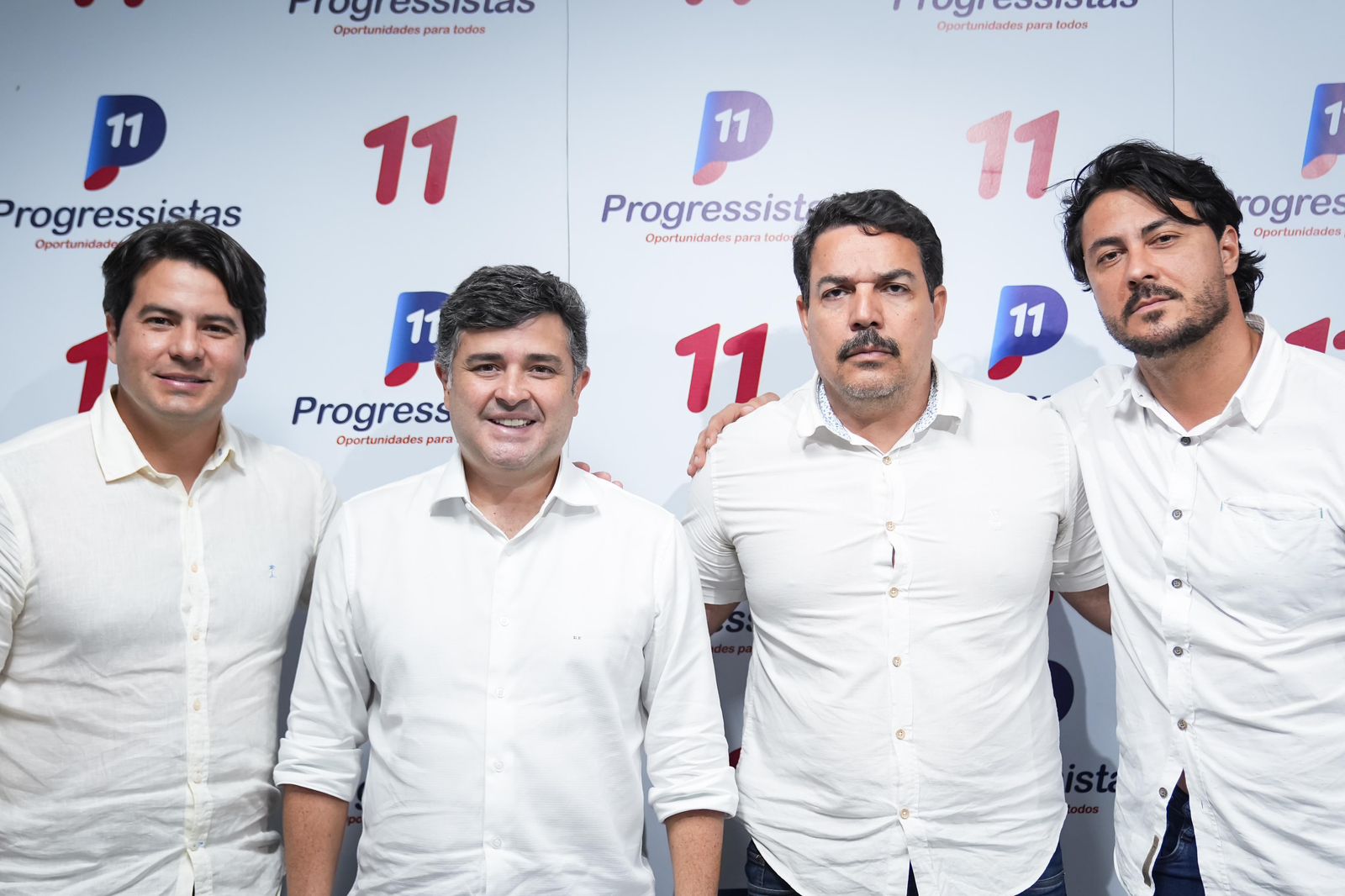 Eduardo da Fonte e Márcio Botelho debatem soluções para Olinda