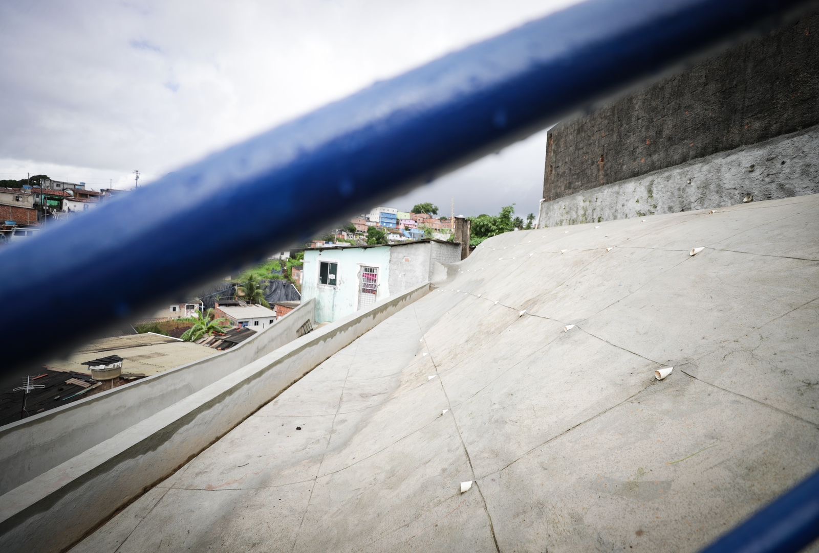 PCR avança com obra de contenção de encosta na Cohab