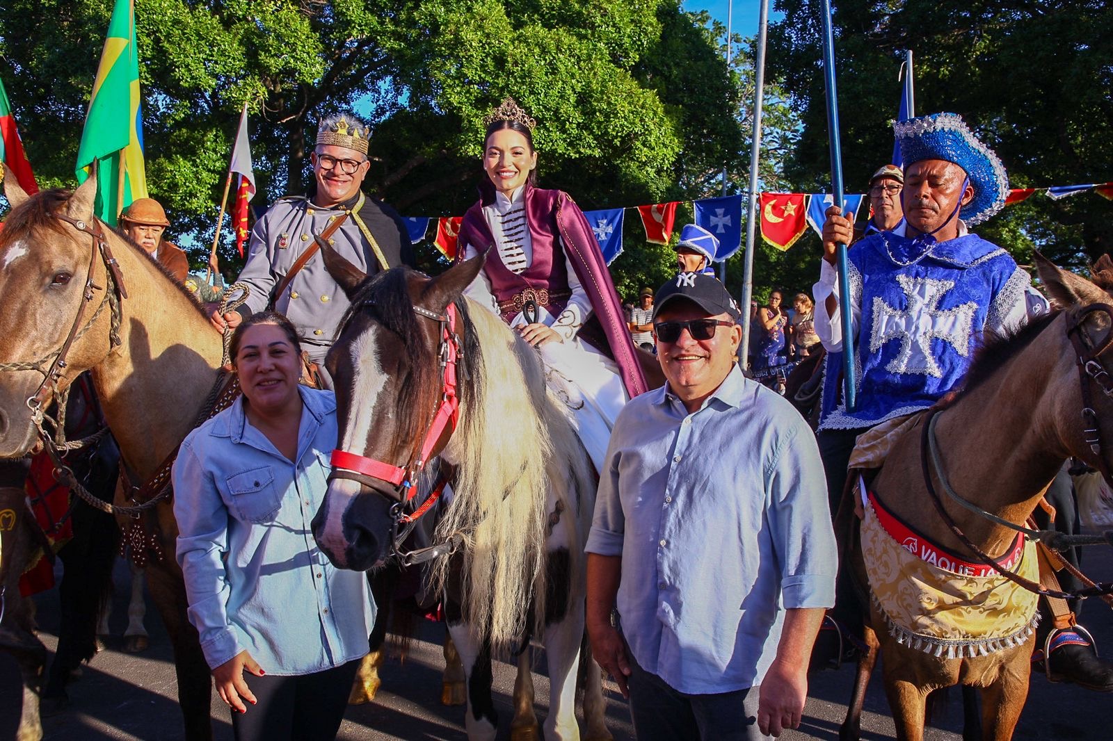 Em São José do Belmonte, Duque prestigia festejos da Pedra do Reino