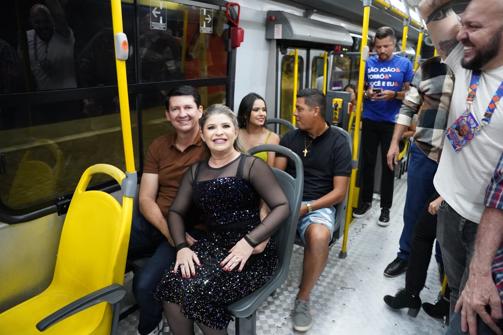 Simão anuncia gratuidade do ‘Expresso do Forró’ no São João de Petrolina