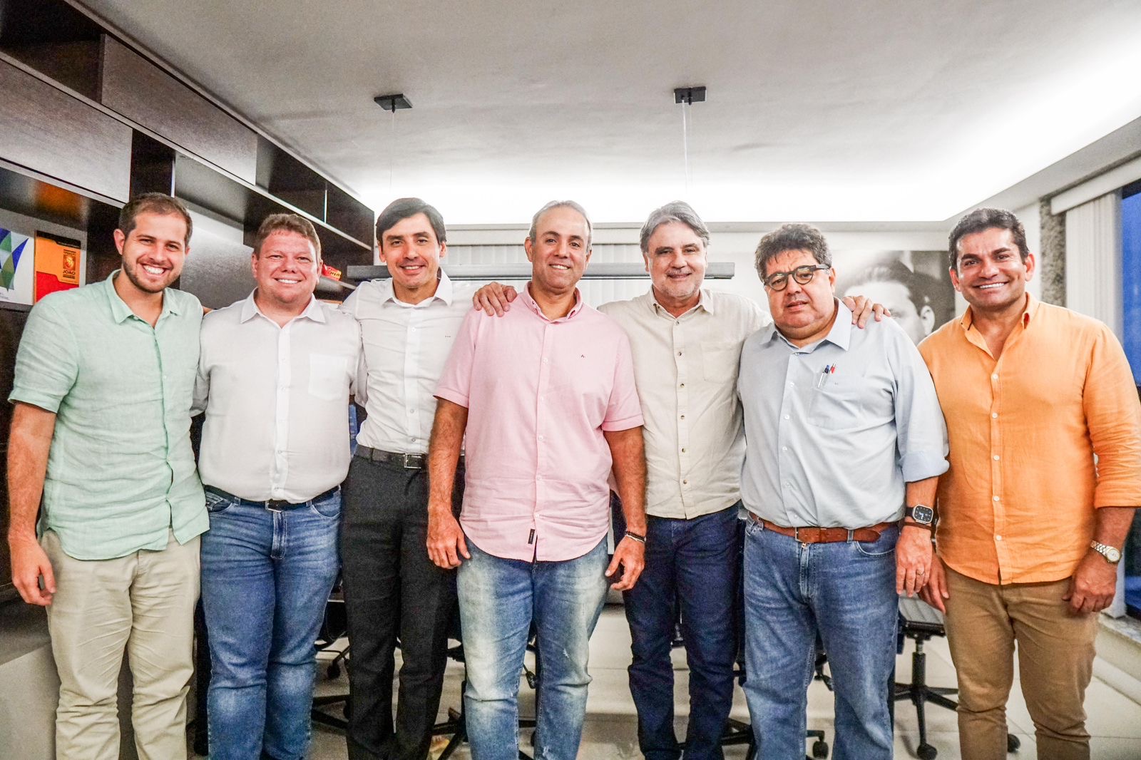 PSB, Republicanos e MDB fortalecem Quinho Fenelon em Goiana