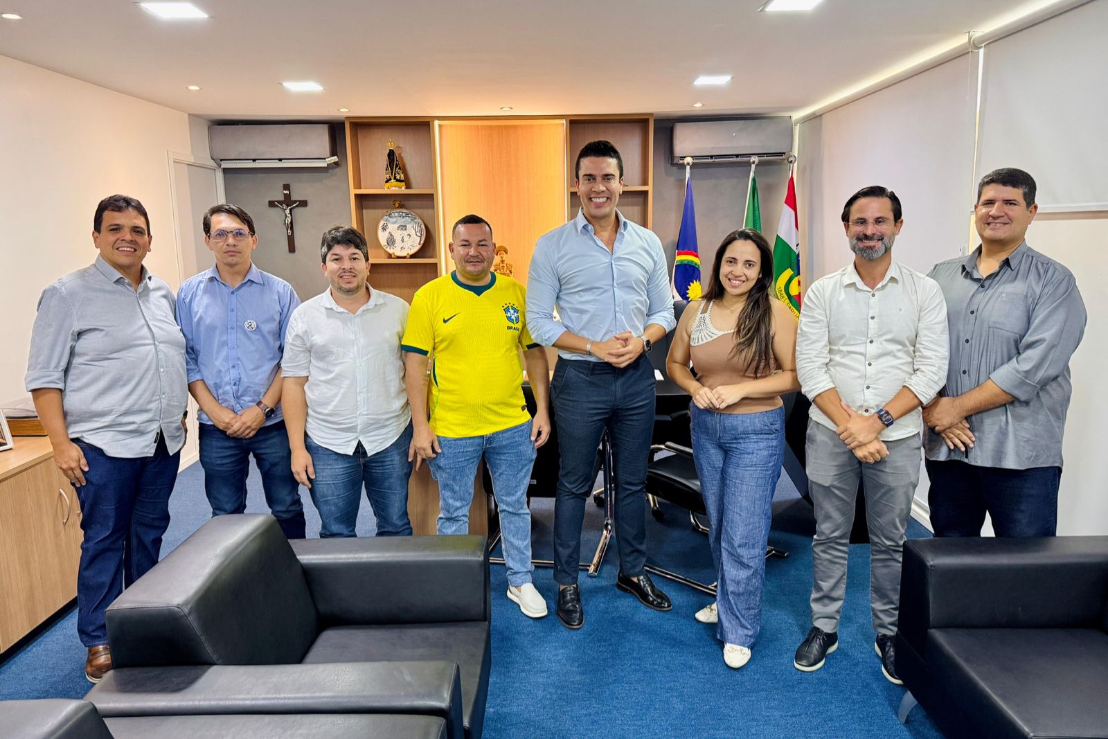 Coluna da sexta: Rodrigo “bate de carroça” em jogada executada