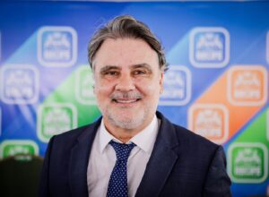 Decisão do TSE confirma Raul Henry no comando do MDB de Pernambuco