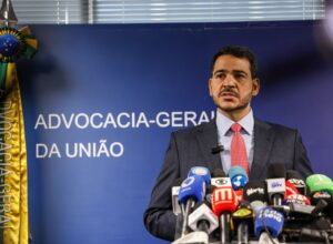 Relator dá aval à indicação de Messias para o Supremo