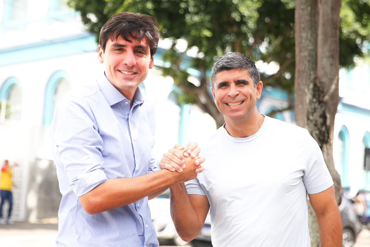 Antes de encontrar João Campos, Carlos Costa fortalece Republicanos em Caruaru