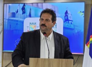 Presidente da Câmara de Arcoverde vira alvo de pedido de cassação por suposta prática irregular da advocacia 