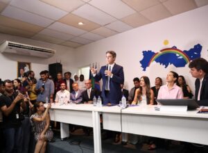 Amupe convoca prefeitos para assembleia extraordinária sobre LOA e Compesa 