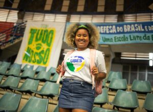 Recifense é eleita presidente da União Brasileira dos Estudantes Secundaristas
