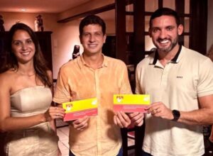 Pela 3ª vez em 7 dias, Romero e Andreza trocam de partido e voltam ao PSB