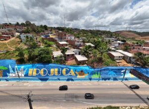 Carlos Santana integra obra estruturadora e painel artístico na entrada de Ipojuca