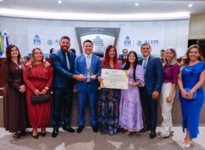 Toritama recebe prêmio da Alepe por ações em defesa das mulheres