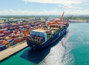 Suape se posiciona como alternativa logística na principal feira da América Latina