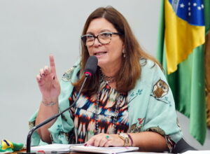 Câmara aprova regime disciplinar diferenciado para condenados por homicídio de policiais e militares 