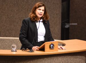 Governo desfaz “blocão” e afirma ser movimento estratégico para compor comissões na Alepe