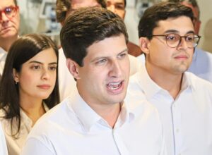 Após acusação de Túlio sobre ‘isolar Lula’, João reage e alfineta palanque adversário