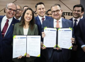 Raquel Lyra anuncia R$ 473 milhões em obras de infraestrutura em Pernambuco  
