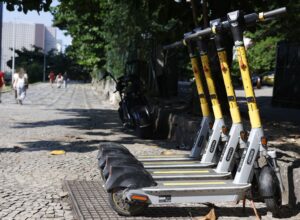 Câmara dos Deputados debate regras para uso de bicicletas e patinetes elétricos
