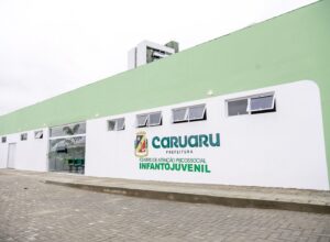 Rodrigo Pinheiro entrega primeiro CAPS Infantojuvenil de Caruaru