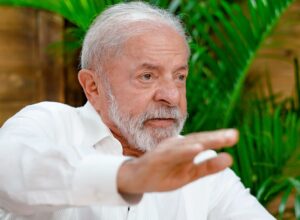 Lula determina apoio federal para cidades atingidas por chuvas em Pernambuco 