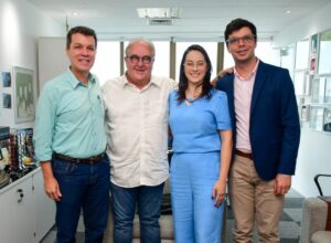 Simepe reforça pauta do piso nacional dos médicos com Augusto Coutinho