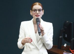 Caruaru leva modelo de proteção às mulheres a debate nacional em Brasília