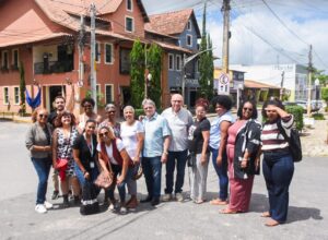 Comitiva de Cabo Verde visita Gravatá para ampliar parcerias comerciais e turísticas