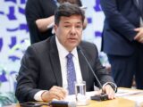 Mendonça propõe medidas para fortalecer Polo de Confecções do Agreste