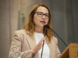 Débora Almeida comemora fim da CPI da Publicidade na Alepe