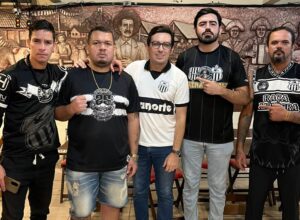 Raffiê recebe apoio de todas as torcidas organizadas do Central