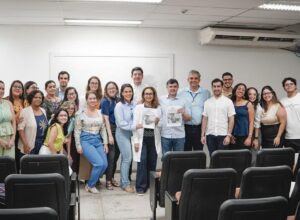 Eduardo da Fonte visita projeto Enfermeiro Navegador no Hospital Oswaldo Cruz 