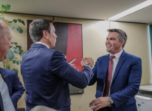 Helinho Aragão garante R$ 8,3 milhões para Santa Cruz do Capibaribe 