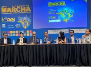 Jaboatão apresenta modelo de compras públicas em Brasília