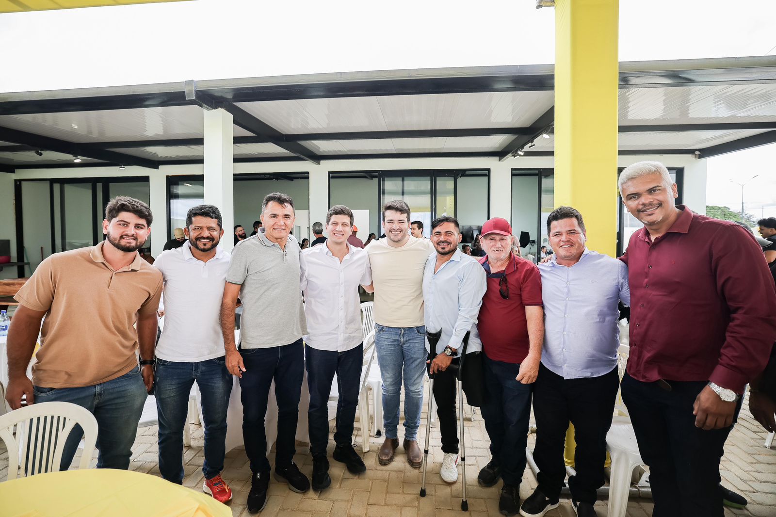 João Campos recebe apoio de vice-prefeito e vereadores de Araripina 