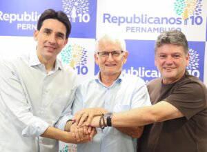 Silvio Costa Filho e Sileno Guedes recebem apoio do ex-prefeito de Condado