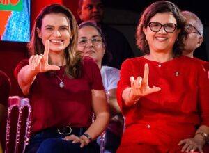 Marília comemora nomeação de Teresa para liderança no Senado