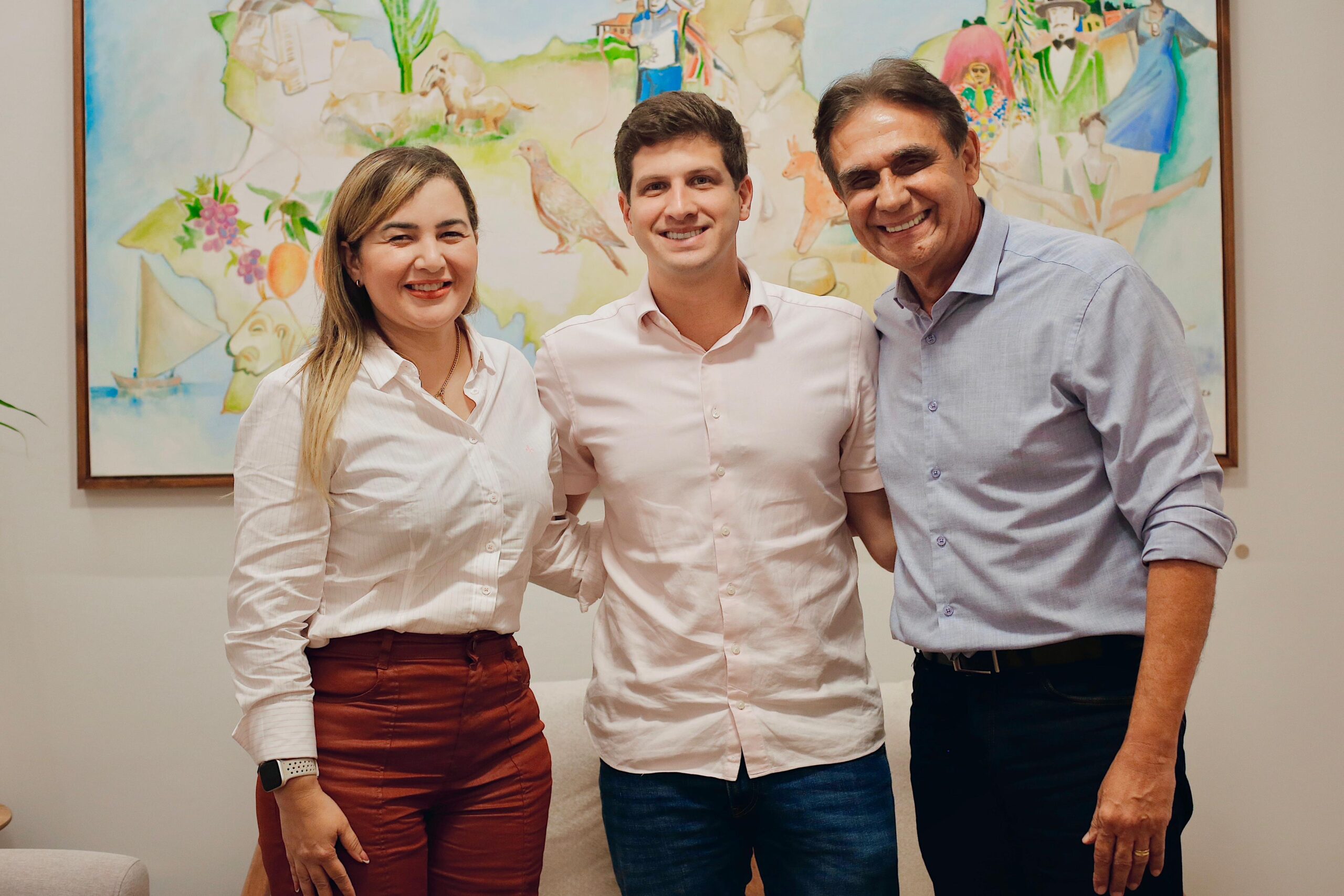 João Campos amplia alianças e recebe apoio de vereadora de Paulista