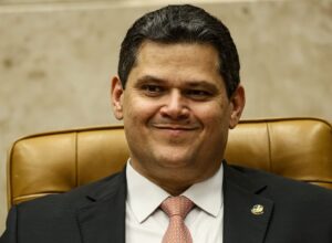 Senado deve discutir PEC do fim da escala 6×1 nas comissões antes de votação