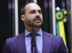 STF condena Eduardo Bolsonaro por articulação que gerou tarifaço
