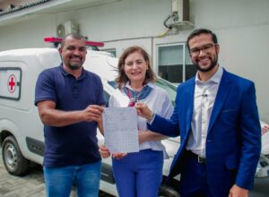 Simone Santana recebe título de cidadã de Bezerros