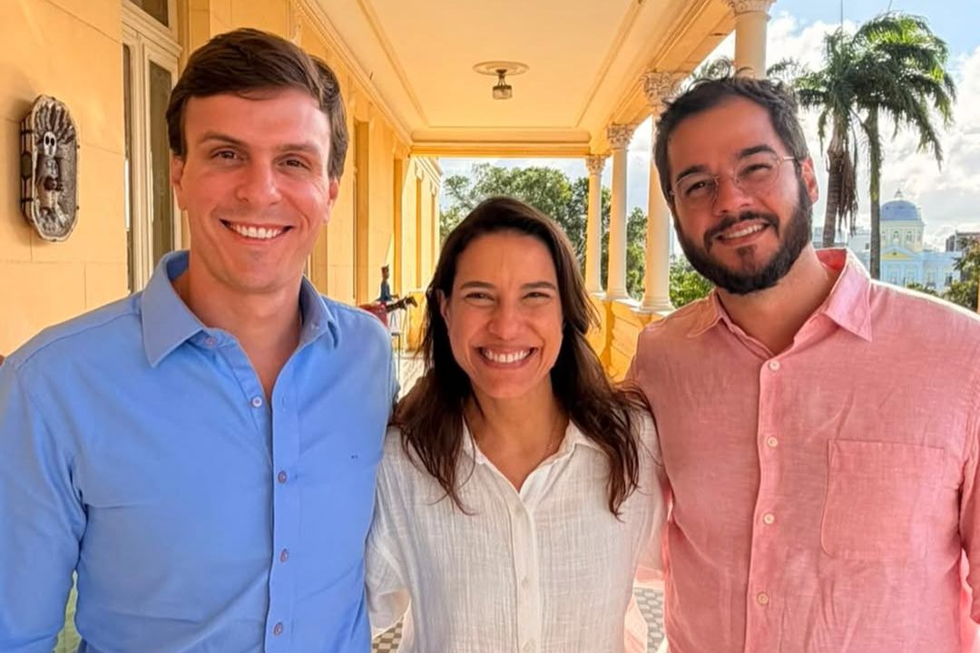 Miguel Coelho reforça alinhamento com Raquel Lyra após declaração sobre a chapa 