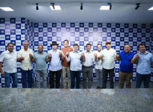 Nove vereadores de Ipojuca declaram apoio à pré-candidatura de Eduardo da Fonte
